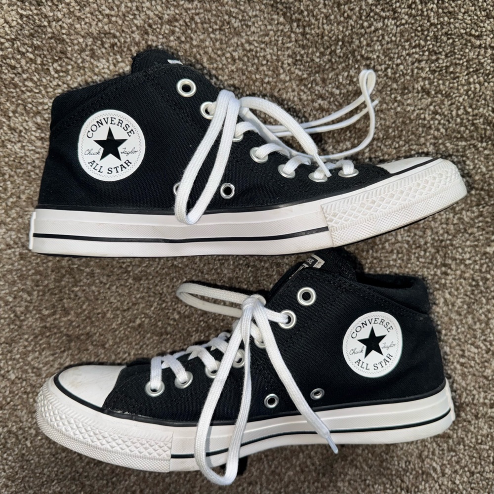 WOMENS CONVERSE CHUCK TAYLOR - BLACK